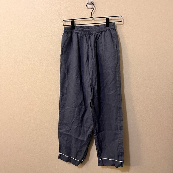 Piglet in Bed Blueberry Linen Pajama Set Size S - Picture 6 of 7